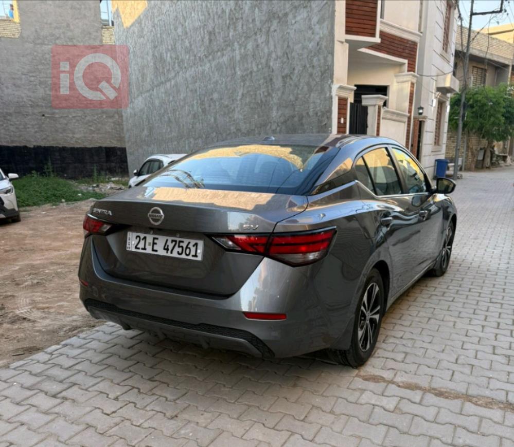 نيسان سنترا